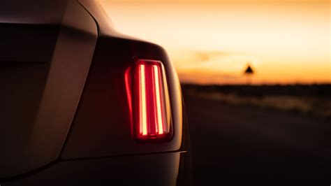 C P Nh T V Rolls Royce Tail Lights Coedo Vn