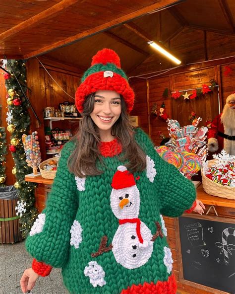 dancing in the rain: Meltem Akçöl via instagram