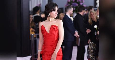 El Espectacular Vestido Rojo Con El Que La Cubana Camila Cabello Deslumbró En Los Grammy