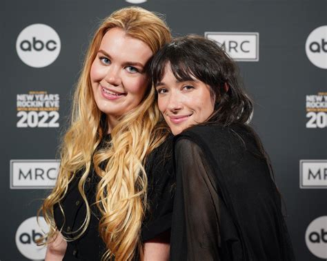 Review: Daisy the Great Conquers Irving Plaza With Performance of Un