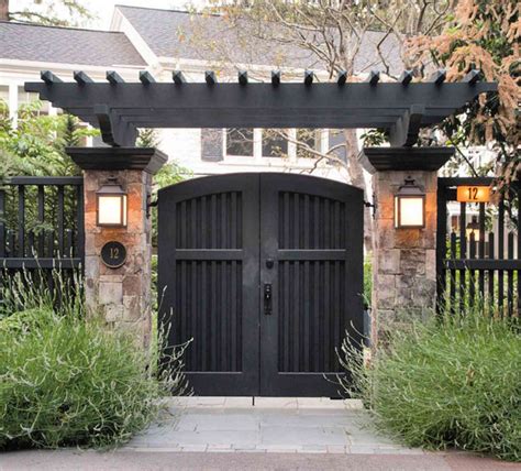 Welcoming Garden Gate Designs