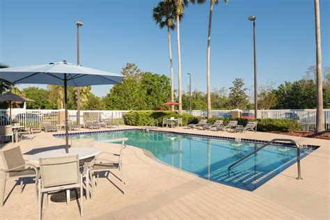 Holiday Inn Express Orlando International Airport an IHG Hotel Orlando ...