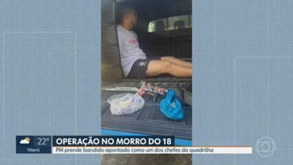 Pol Cia Prende Um Dos Chefes Do Tr Fico Do Morro Do Dezoito Na Zona