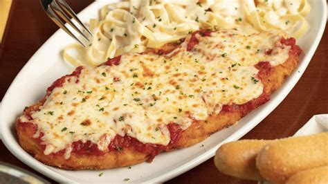 Restaurant Chain Chicken Parmesan Ranked Worst To Best According To