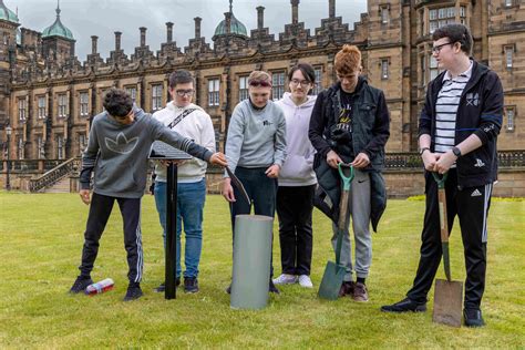 Time capsule buried to celebrate old and new - The Daily Brit