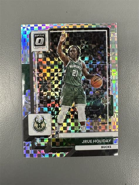 2022 23 Donruss Optic Jrue Holiday Checkerboard Prizm Milwaukee Bucks