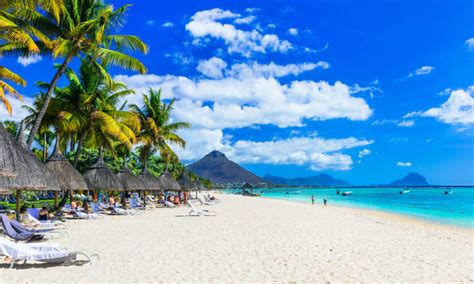 beaches  mauritius wandering wheatleys