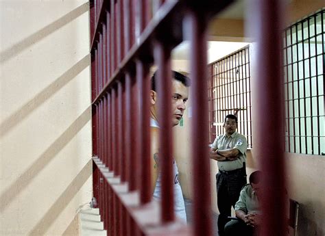 Report: Prison overcrowding, human trafficking are Costa Rica's top