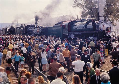 Rare Photos Tell The Fascinating Untold Story Of The Flying Scotsman S