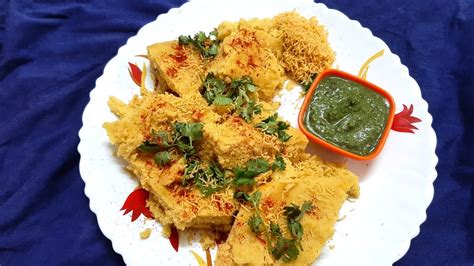 Surti Locho Recipe Gujarati Farsan By Rishivs Treat Youtube