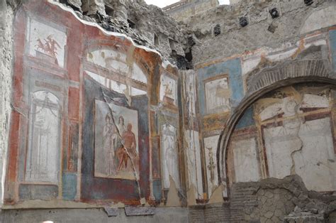 Excavations of Herculaneum| Visit Herculaneum Booking B&B Hotel