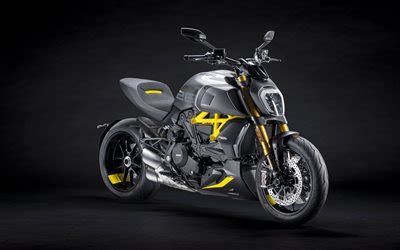 T L Charger Ducati Diavel K Studio V Los Superbikes