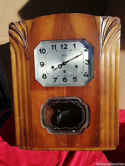 Antiguo reloj de pared carillón 3 cuerdas Vendido en Subasta 134439419