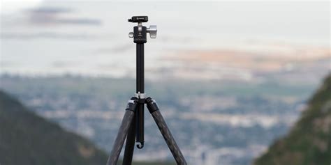 What are the different tripod accessories?