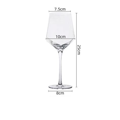 Hoch Ende Licht Luxus Diamant Geformt Rotwein Glas Grandado