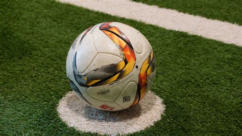 images sport soccer player sports equipment balls ball
