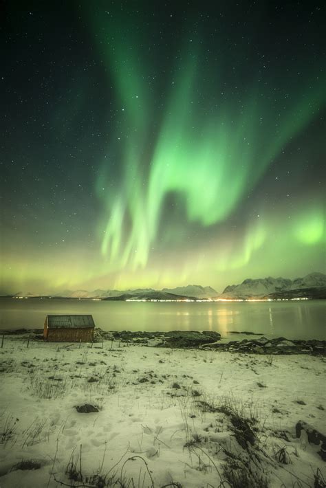 Fotos gratis : mar, nieve, invierno, ligero, noche, casa, estrella