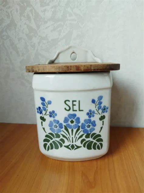 Ancienne Boite A Sel Murale En Porcelaine Decor Floral Eur