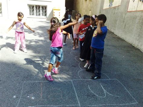 Bambine E Bambini Delle Migrazioni Intercultura E Resilienza Giunti