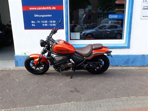 Motorrad QJ Motor SRV 550 Sunset Orange SRV 550 ST Baujahr 0 Km