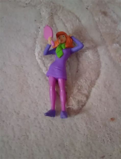 DAPHNE BLAKE SCOOBY DOO Figure 2017 BURGER KING TOY 5 Inches 2 00