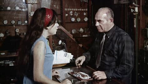 Sex And The Lonely Woman