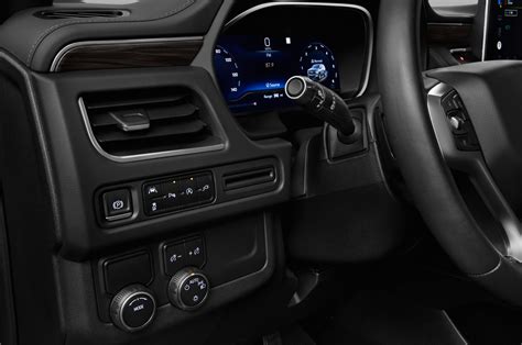 2024 Chevrolet Tahoe Photos: Interior, Exterior, and Videos