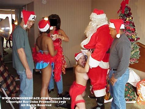 034 COHF Christmas 1999 Mvc 681f Porn Pic