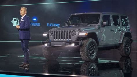 Could This Be The Next 2023 Jeep® Grand Cherokee Trackhawk? - MoparInsiders