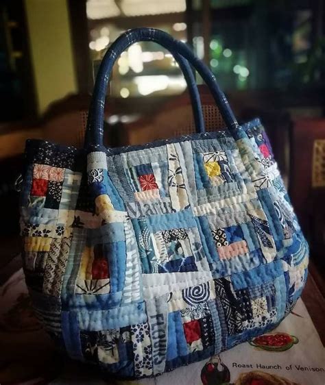 Pin By Margo Berg On Bags Tote Bag Pattern Patchwork Bags Diy Bags