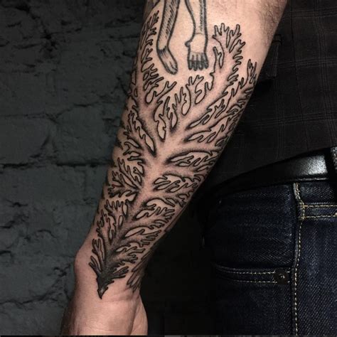 Red Seaweed Tattoo By Andreu Matallana Tattoos Red Seaweed