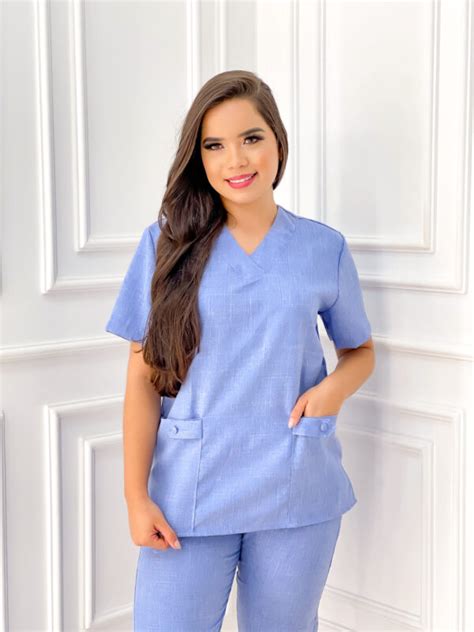 Scrubs Brenda Melange Azul Claro Yone Jalecos