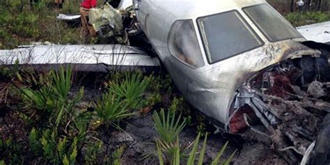 Investigators search Florida swamp for cause of plane crash that killed ...