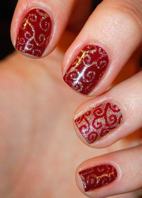 25 Most Beautiful And Elegant Christmas Nail Designs Cute Christmas