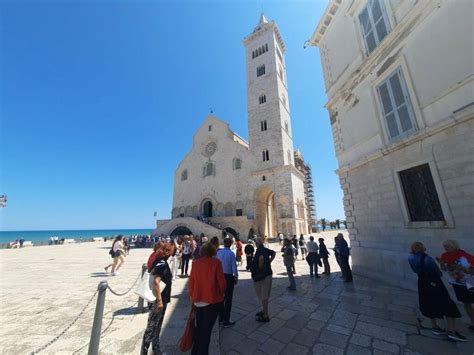 Larcheoclub Di Termoli In Viaggio Per Conoscere Corato Castel Del