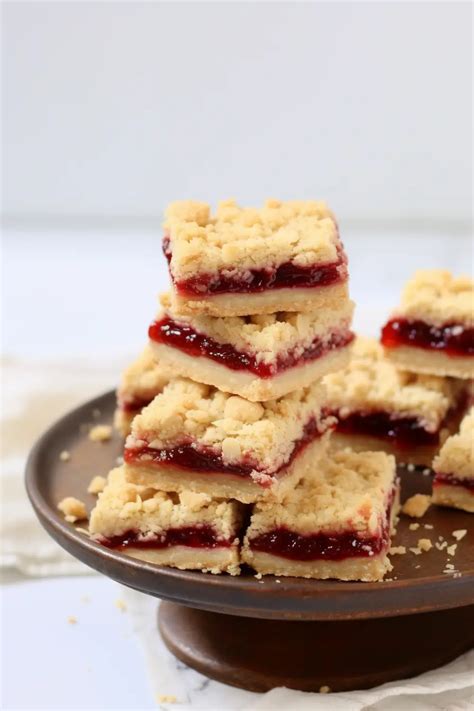 Jam Shortbread Bars - That Oven Feelin