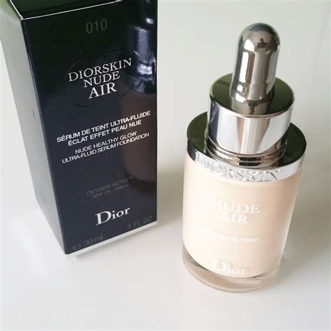 Haute Flashes Dior Nude Air Serum Foundation