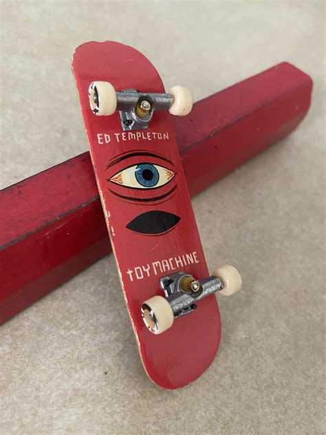 Tech Deck wooden collector series from 2009 : r/Fingerboards