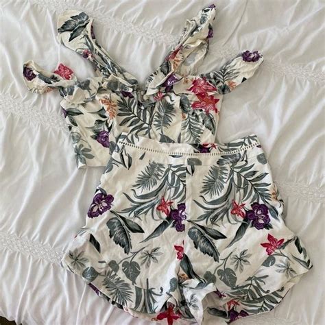 Floral Tropical Crop Top And Shorts Set