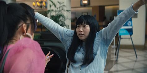 Quiz Lady Review: Sandra Oh & Awkwafina Are Magnetic In Sister Comedy