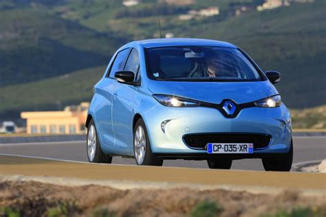 Käufer des Elektroauto Renault Zoe können sich kostenlos den Clio leihen