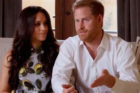 Meghan Markle Faz Apari O P Blica Ap S An Ncio De Nova Gravidez