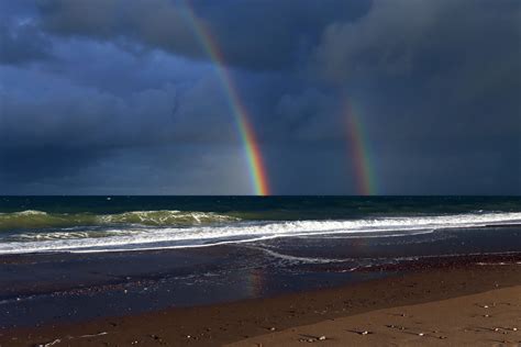 Winterton-on-Sea | A dog friendly holiday resort. The village website.