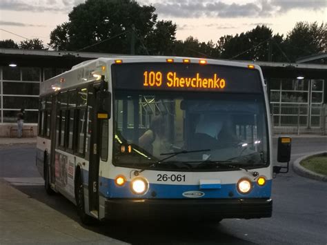 STM 26 061 2006 Nova Bus LFS Lawrence Fan Flickr