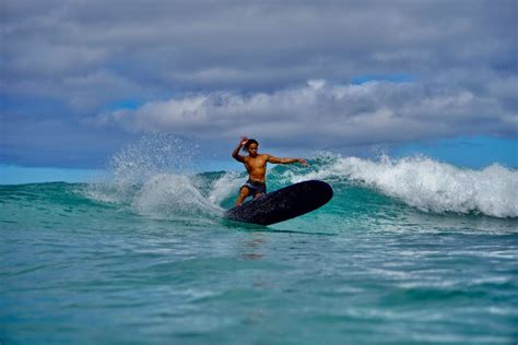 LONGBOARD SURFING TIPS FOR BEGINNERS | San Diego Surf School