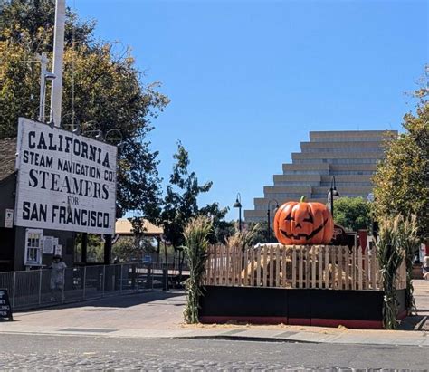 Seasonal Activities - Old Sacramento Waterfront