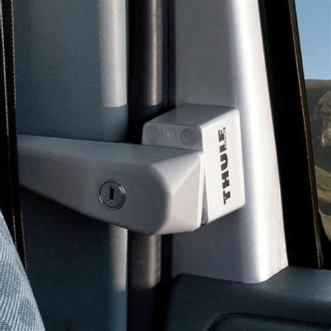 Zabezpieczenie Drzwi Kabiny Kierowcy Fiat Ducato Cab Lock Thule Do