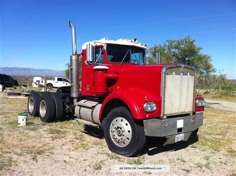 1977 Kenworth W 900