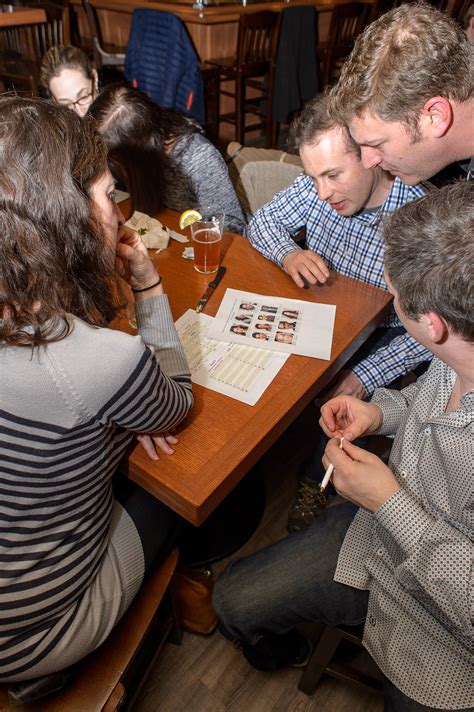 How to Organize a Trivia Night Fundraiser