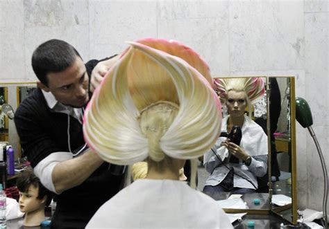 Top 10 Bizarre Trends At The Alternative Hair Show Photos Ibtimes